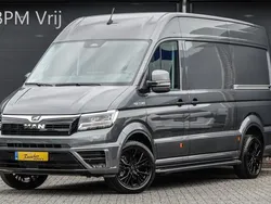 Grijs Nieuw 2024 MAN TGE Van | € 54.950