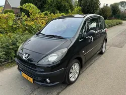Zwart Gebruikt 2007 Peugeot 1007 Hatchback | € 1.899 (Eerlijke prijs)
