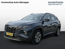 Dark teal metallic (tg8) Gebruikt 2022 Hyundai Tucson Comfort SUV | € 27.450 (Goede deal)