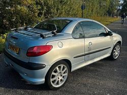 Gebruikt 2002 Peugeot 206 CC Cabriolet | € 1.995 (Iets duurder)