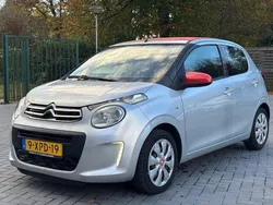 Grijs Gebruikt 2014 Citroën C1 PureTech Hatchback | € 5.395 (Eerlijke prijs)