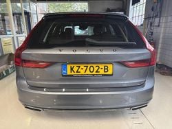 Grijs Gebruikt 2017 Volvo V90 Inscription Stationwagen | € 26.950 (Goede deal)