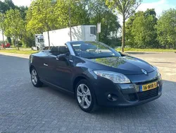 Grijs Gebruikt 2011 Renault Mégane Cabriolet Dynamique Cabriolet | € 5.695 (Eerlijke prijs)