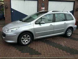 Grijs Gebruikt 2006 Peugeot 307 Stationwagen | € 2.350 (Iets duurder)