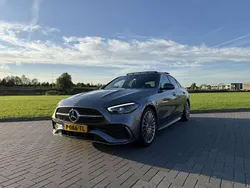 Grijs Gebruikt 2022 Mercedes C200 AMG line Sedan | € 43.500 (Eerlijke prijs)
