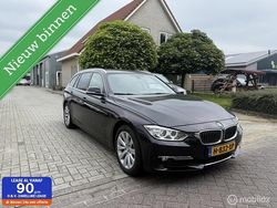 Zwart Gebruikt 2015 BMW 316 Luxury Line Stationwagen | € 5.450