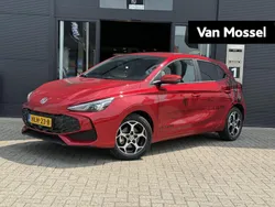 Rood Gebruikt 2025 MG MG3 Luxury Hatchback | € 26.490 (Iets duurder)