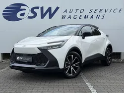 Wit Nieuw 2025 Toyota C-HR SUV | € 40.950 (Eerlijke prijs)