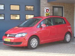 Rood Gebruikt 2011 VW Golf Plus Trendline MPV | € 1.995