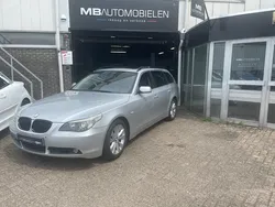 Grijs Gebruikt 2005 BMW 525 Executive Stationwagen | € 999