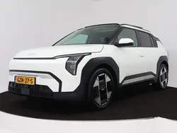 Wit metallic Gebruikt 2025 Kia EV3 4 SUV | € 38.950 (Super prijs)