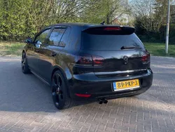 Zwart Gebruikt 2011 VW Golf VI Highline Hatchback | € 7.000 (Eerlijke prijs)