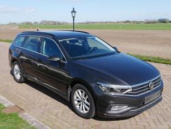 Grijs Gebruikt 2019 VW Passat Comfortline Stationwagen | € 13.310 (Super prijs)