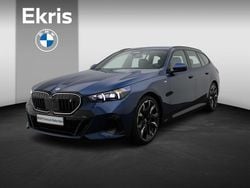 Blauw Gebruikt 2025 BMW i5 M Sport Sedan | € 64.900 (Super prijs)