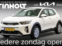 Wit Gebruikt 2021 Kia Stonic Comfort SUV | € 17.450 (Eerlijke prijs)