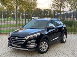 Zwart Gebruikt 2017 Hyundai Tucson Comfort SUV | € 17.995 (Goede deal)