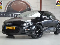 Zwart, metallic lak Gebruikt 2012 VW Scirocco Highline Coupé | € 11.880 (Eerlijke prijs)