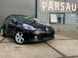 Zwart Gebruikt 2013 Renault Clio IV Expression Hatchback | € 6.999 (Eerlijke prijs)