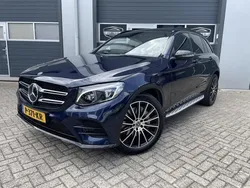 Blauw, metallic lak Gebruikt 2017 Mercedes GLC250 AMG SUV | € 34.445 (Iets duurder)