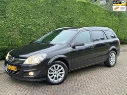 Zwart Gebruikt 2008 Opel Astra Stationwagen | € 4.750 (Duur)