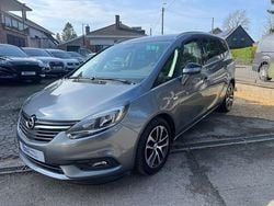 Grijs Gebruikt 2018 Opel Zafira Innovation MPV | € 11.450