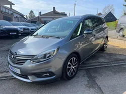 Grijs Gebruikt 2018 Opel Zafira Innovation MPV | € 11.450