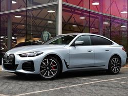Grijs Nieuw 2025 BMW i4 M Sport Sedan | € 67.719 (Eerlijke prijs)
