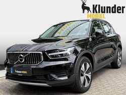 Zwart Gebruikt 2022 Volvo XC40 Inscription SUV | € 32.450 (Goede deal)