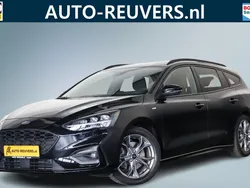 Zwart Gebruikt 2021 Ford Focus ST-Line Stationwagen | € 23.900 (Goede deal)
