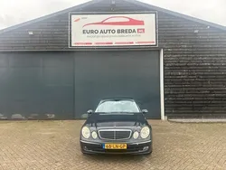 Zwart Gebruikt 2003 Mercedes E240 Avantgarde Sedan | € 3.250 (Super prijs)