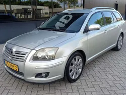 Zilver Gebruikt 2009 Toyota Avensis Luna Stationwagen | € 2.950 (Eerlijke prijs)