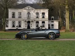Grijs, metallic lak Gebruikt 2014 Ferrari California Cabriolet | € 144.500