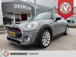 Grijs Gebruikt 2017 Mini Cooper S Business Hatchback | € 16.900 (Iets duurder)