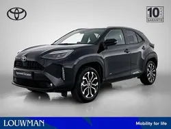 Zwart Gebruikt 2022 Toyota Yaris Cross SUV | € 26.900 (Eerlijke prijs)
