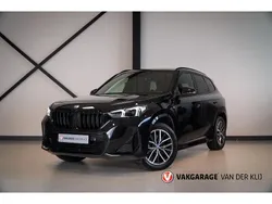 Zwart Gebruikt 2025 BMW X1 M Sport SUV | € 57.950 (Eerlijke prijs)