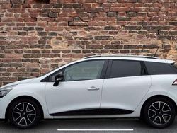 Wit Gebruikt 2015 Renault Clio GrandTour Dynamique Stationwagen | € 7.000 (Eerlijke prijs)