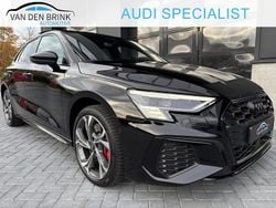 Zwart Gebruikt 2022 Audi A3 Sportback e-tron S-Line Hatchback | € 32.900 (Goede deal)