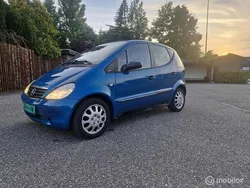 Blauw Gebruikt 2001 Mercedes A140 Elegance MPV | € 699 (Goede deal)