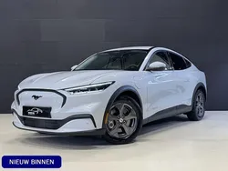 Wit Gebruikt 2021 Ford Mustang Mach-E SUV | € 22.800 (Eerlijke prijs)