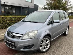 Grijs Gebruikt 2010 Opel Zafira Edition MPV | € 6.499 (Duur)