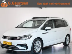 Overige Gebruikt 2017 VW Touran Highline MPV | € 25.900 (Duur)