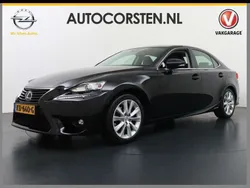 Zwart Gebruikt 2016 Lexus IS300h Sedan | € 15.695 (Goede deal)