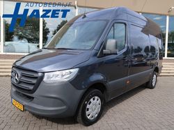 Grijs Gebruikt 2020 Mercedes Sprinter Van | € 27.900 (Eerlijke prijs)