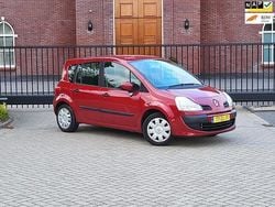 Rood Gebruikt 2008 Renault Grand Modus Expression MPV | € 1.999 (Eerlijke prijs)