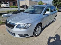 Zilver Gebruikt 2014 Skoda Superb GreenLine Stationwagen | € 5.900