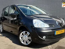 Zwart Gebruikt 2010 Renault Grand Modus Exception MPV | € 3.250 (Goede deal)