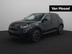 Zwart Nieuw 2025 Fiat 600 La Prima SUV | € 32.495 (Goede deal)