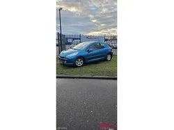 Blauw Gebruikt 2006 Peugeot 207 Hatchback | € 500 (Goede deal)