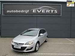 Grijs Gebruikt 2013 Opel Astra Sport Stationwagen | € 3.333 (Goede deal)