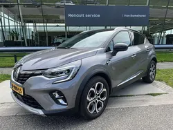 Grijs metallic Gebruikt 2020 Renault Captur Bose Edition SUV | € 21.950 (Eerlijke prijs)